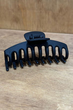 Charger l'image dans la galerie, Olivia Hair Clip - Matt Black