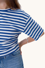 Load image into Gallery viewer, Pataya T-shirt - Blue/White