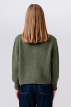 Carregar imagem no visualizador da galeria, Anna Cardigan - Dark Green