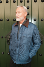 Charger l'image dans la galerie, Quilted Jacket - Navy