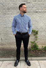 Carica l'immagine nel visualizzatore di Gallery, The Original Premium Performance Shirt - White/Navy