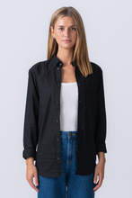Carica l'immagine nel visualizzatore di Gallery, Boyfriend Oxford Shirt - Black