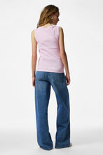 Load image into Gallery viewer, May Tank Top - Winsome Orchid