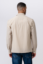 Cargar imagen en el visor de la galería, Silas Overshirt - Beige