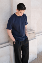 Carica l'immagine nel visualizzatore di Gallery, Boxy T-shirt - Navy