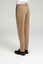 Charger l'image dans la galerie, L'original Performance Pants - Beige foncé