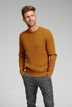 Afbeelding in Gallery-weergave laden, Cable Knit Crewneck - lichtbruin