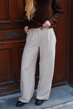Carica l'immagine nel visualizzatore di Gallery, Emma Pants Loose - Beige