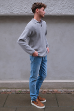 Load image into Gallery viewer, The Original Performance Jeans (Regular) - Light Blue Denim