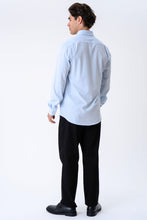 Carica l'immagine nel visualizzatore di Gallery, The Original Premium Performance Shirt - Light Blue
