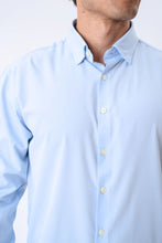 Carica l'immagine nel visualizzatore di Gallery, The Original Premium Performance Shirt - Light Blue