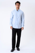 Carica l'immagine nel visualizzatore di Gallery, The Original Premium Performance Shirt - Light Blue