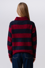 Carica l'immagine nel visualizzatore di Gallery, Nora Knit - Burgundy/ Deep Blue