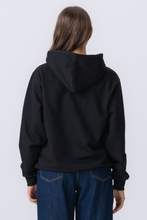 Cargar imagen en el visor de la galería, Sudadera con sudadera postal básica - negro