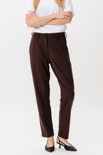 Cargar imagen en el visor de la galería, The Original Performance Pants - Dark Brown