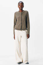 Carica l'immagine nel visualizzatore di Gallery, Elva Knit Cardigan - Morel Melange