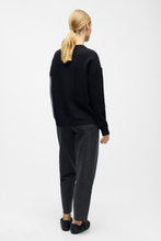 Load image into Gallery viewer, Ray Knit Pullover - Black Sandshell