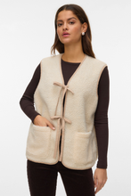 Cargar imagen en el visor de la galería, Cleo Short Waistcoat - Oatmeal