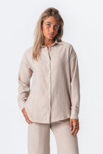 Load image into Gallery viewer, Lilly Shirt - Sand