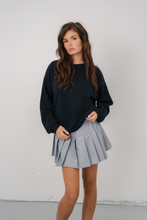 Load image into Gallery viewer, Haliey Basic Crewneck - Navy blue