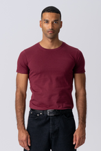 Load image into Gallery viewer, Muscle T-shirt - Burgundy Red