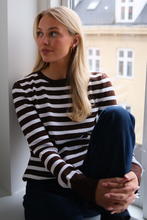 Load image into Gallery viewer, Maja Striped Shirt - Brown