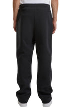 Cargar imagen en el visor de la galería, Everyday Trackpants - Black