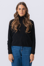 Load image into Gallery viewer, Basic Knit Roll Neck - Black