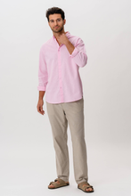 Cargar imagen en el visor de la galería, Linen Shirt - Pale Red