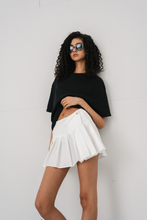 Carica l'immagine nel visualizzatore di Gallery, Lucca Skirt - White