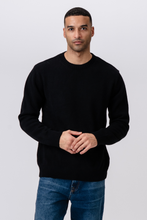 Carregar imagem no visualizador da galeria, Easton Knit - Black