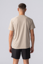 Carica l'immagine nel visualizzatore di Gallery, T -shirt da allenamento - kaki