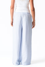 Afbeelding in Gallery-weergave laden, Mia Pants - Sky Blue
