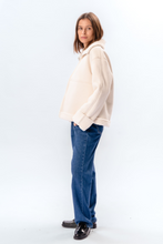 Carica l'immagine nel visualizzatore di Gallery, Shearling Zipper Coat - Chalk