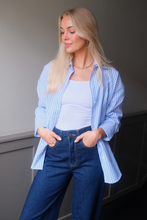 Carica l'immagine nel visualizzatore di Gallery, Layla Striped Shirt - Light Blue