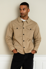 Carica l'immagine nel visualizzatore di Gallery, Twill Overshirt - Dark Sand