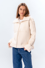 Carica l'immagine nel visualizzatore di Gallery, Shearling Zipper Coat - Chalk