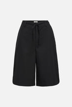 Load image into Gallery viewer, Aura Bermuda Shorts - Black