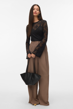 Charger l'image dans la galerie, Kanya O-Neck Short Top - Black