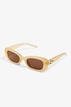 Carica l'immagine nel visualizzatore di Gallery, Saga Sunglasses - Beige