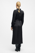 Carregar imagem no visualizador da galeria, Chilli Wrap Dress - Black