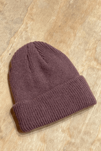 Load image into Gallery viewer, Oscar beanie - Brown