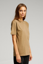 Carica l'immagine nel visualizzatore di Gallery, T -shirt oversize - Kaki