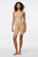 Cargar imagen en el visor de la galería, Plain Underwear Top - Nature