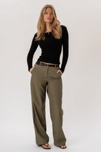 Charger l'image dans la galerie, Talia Baggy Pants - Khaki