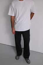 Load image into Gallery viewer, Baggy Jeans - Black