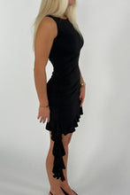 Carregar imagem no visualizador da galeria, Valentina Dress - Black