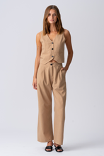 Load image into Gallery viewer, Natalie Vest - Light Brown