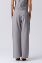 Cargar imagen en el visor de la galería, Natalie Pants - Light Grey