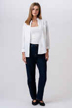 Carica l'immagine nel visualizzatore di Gallery, Boyfriend Oxford Shirt - White
